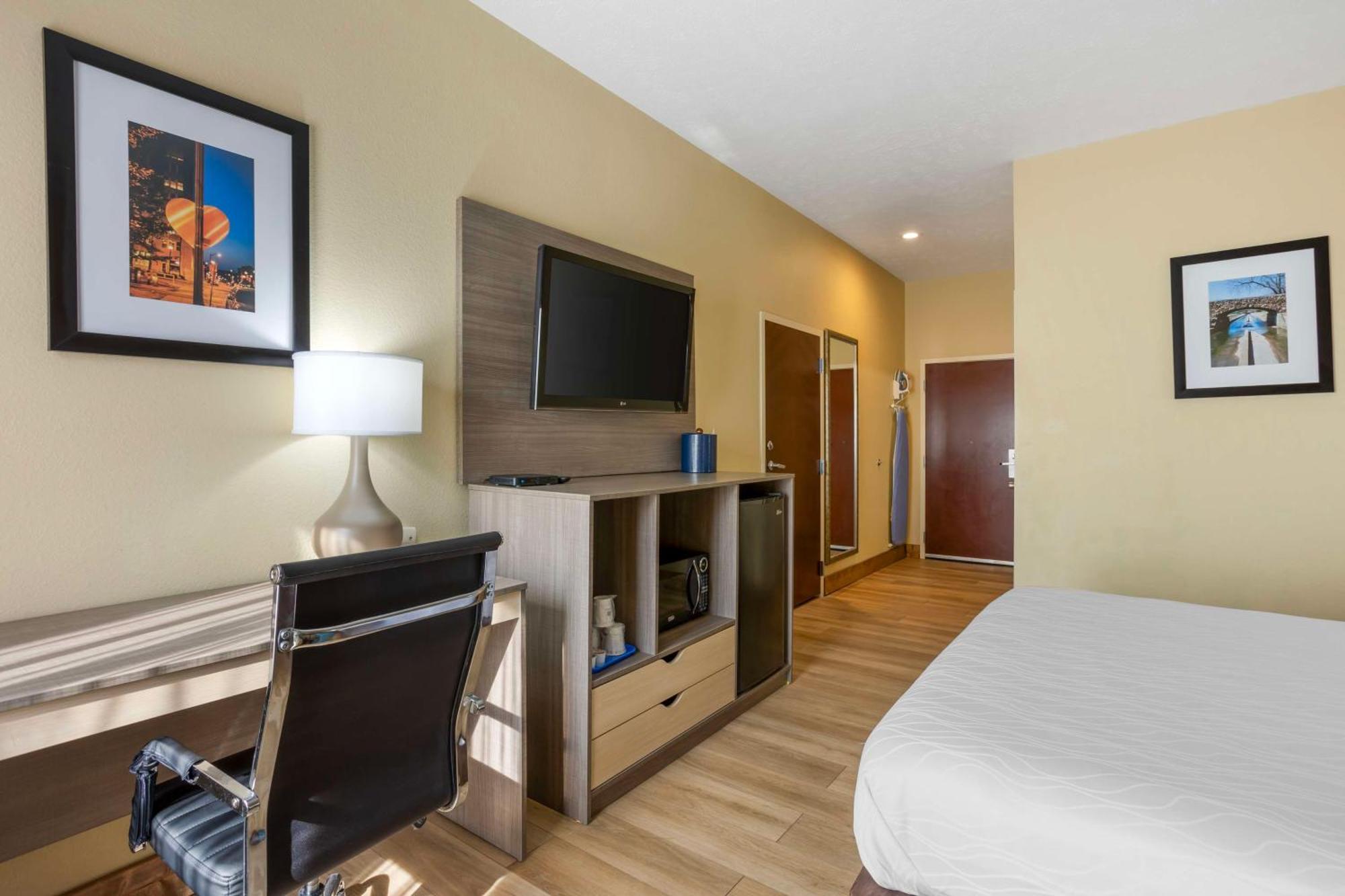 Best Western Plus Springfield Airport Inn Eksteriør bilde