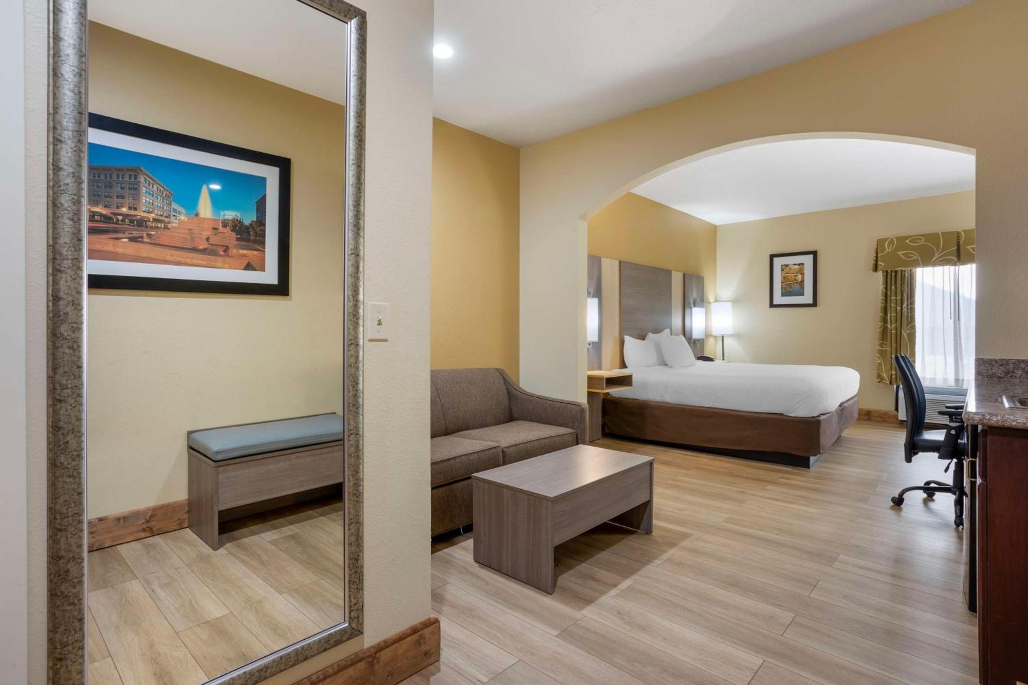 Best Western Plus Springfield Airport Inn Eksteriør bilde
