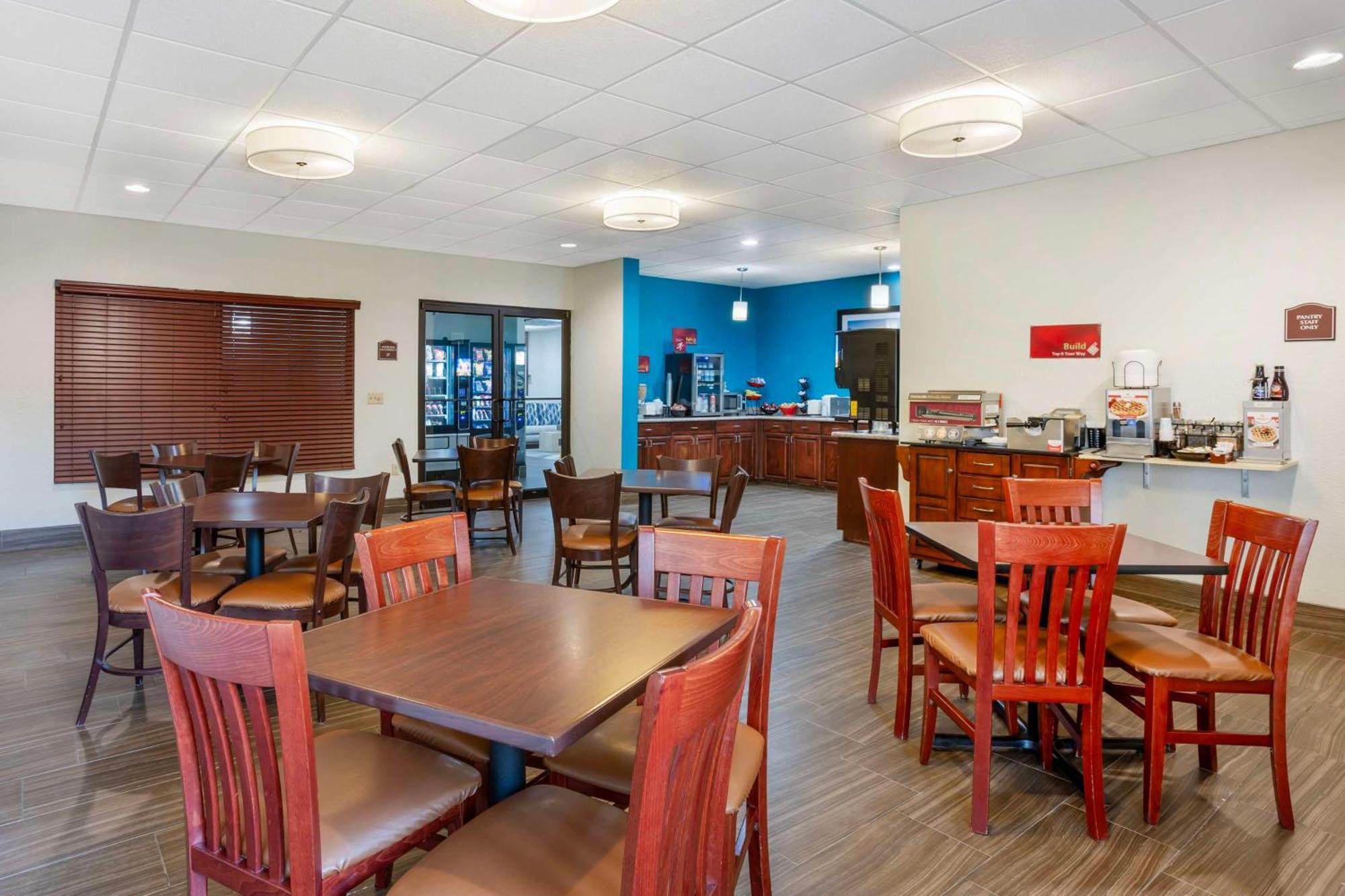 Best Western Plus Springfield Airport Inn Eksteriør bilde